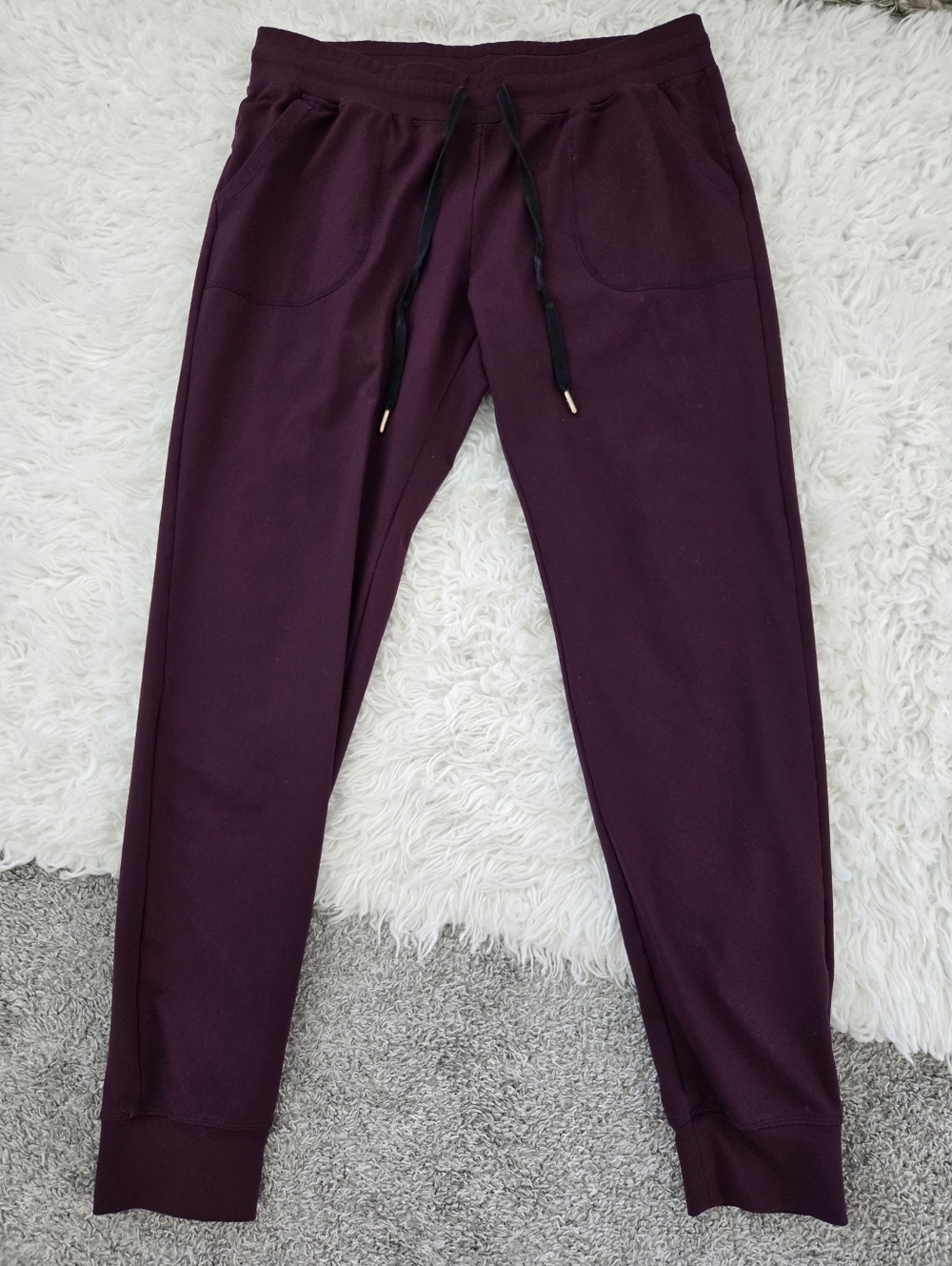 Zyia Active Plum Purple Unwind Mid Rise Joggers Pants Size Large.